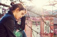 Весенняя депрессия: почему она возникает и как с ней бороться?