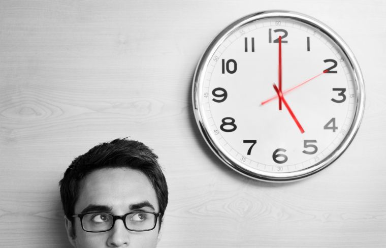 Почему люди не могут эффективно планировать свое время?
