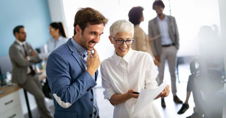 Скрытая архитектура речи: как строятся фразы, вызывающие доверие