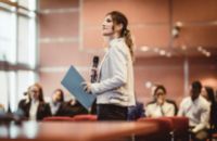 Ораторское мастерство » Боитесь ли вы выступать на публику?